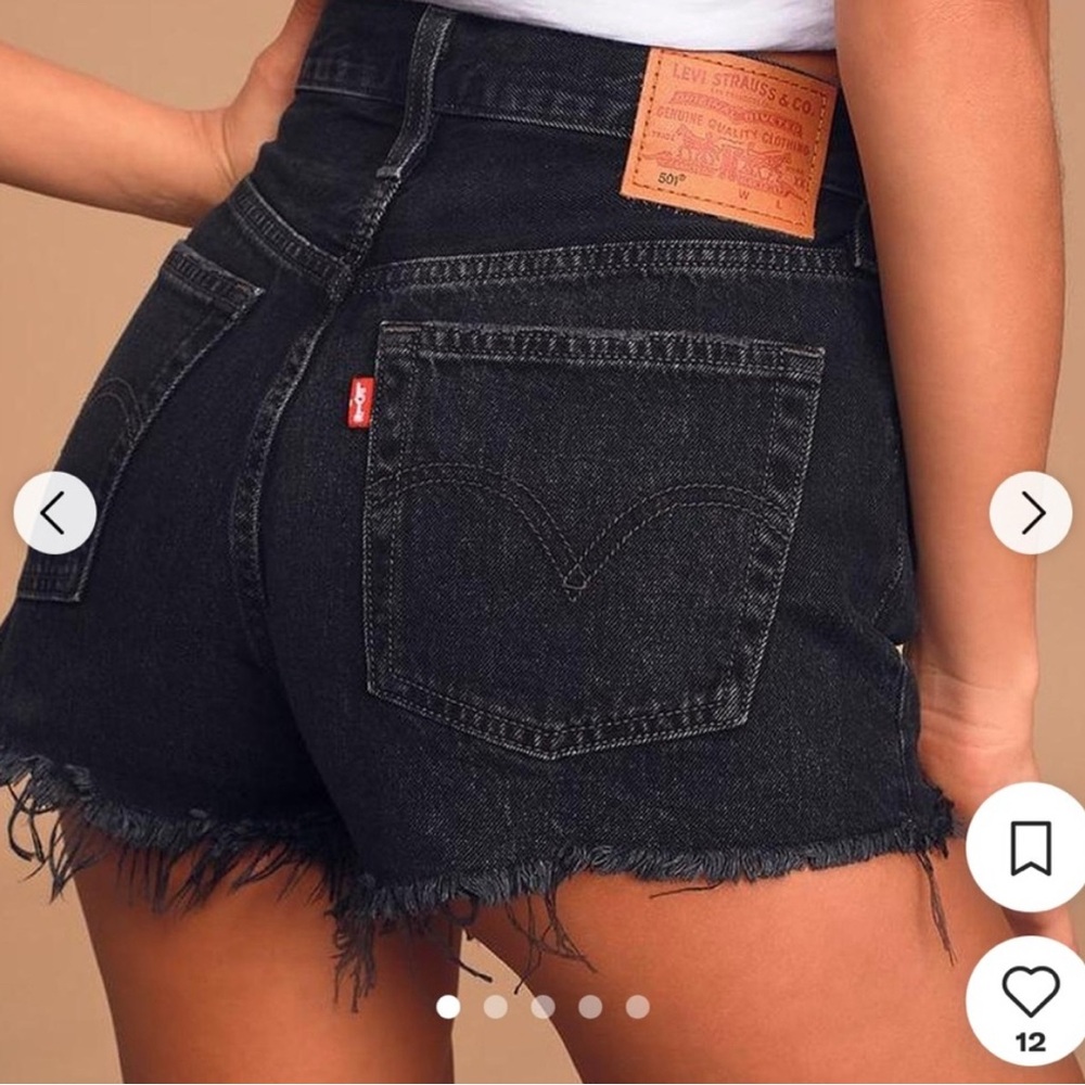 Levi’s Black Ribcage Jean Shorts